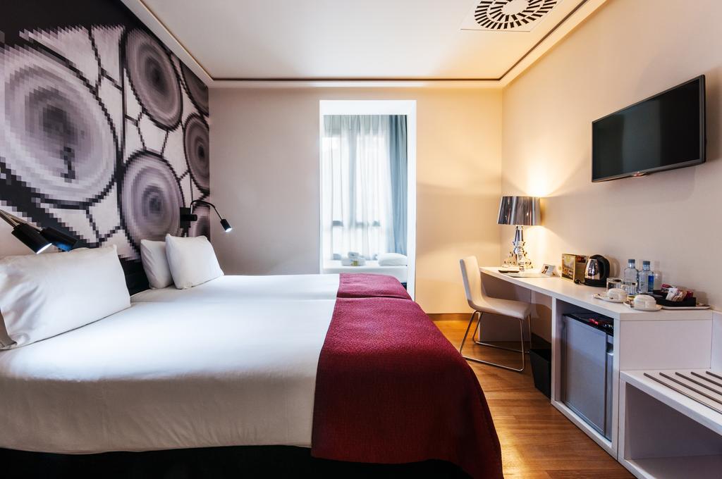 Hotel Bcn Design Barcelona Buitenkant foto A room at the hotel