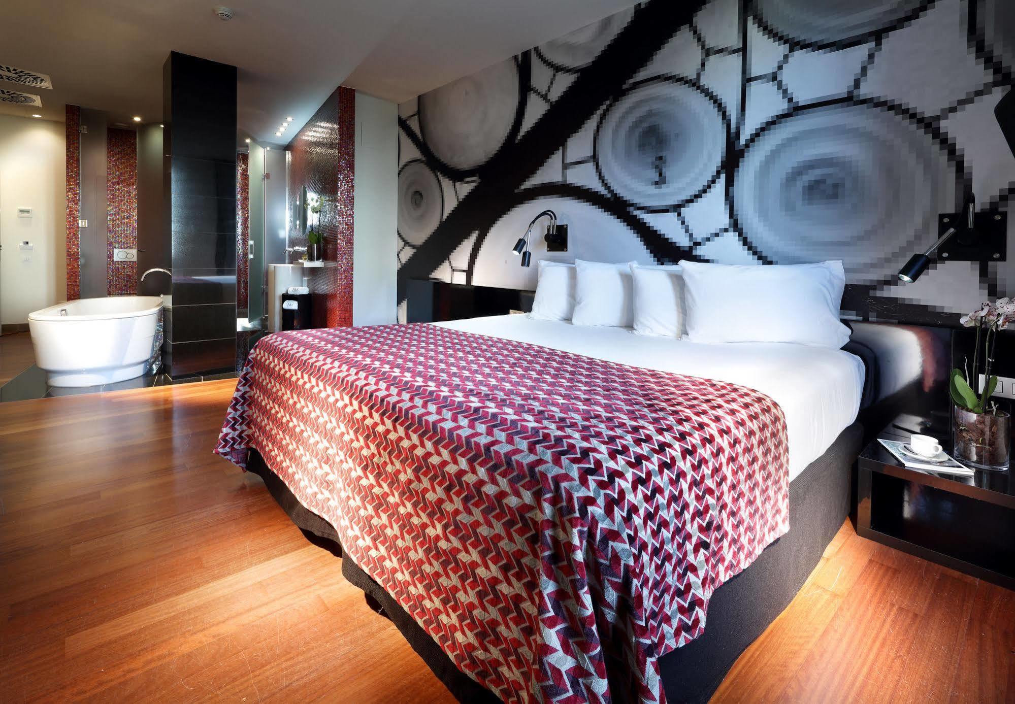 Hotel Bcn Design Barcelona Buitenkant foto A room at the Hotel W